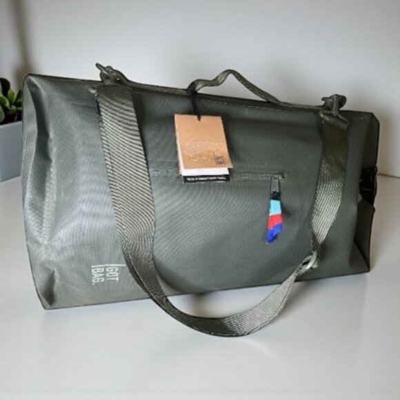 Got Bag Water Resistant 32 Liter Green Duffle - NEW WITH TAGS! - Picture 4 of 7